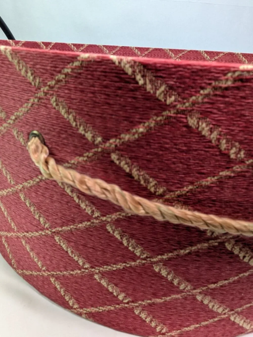 Vintage Red Tan Diamond Trellis Padded Fabric Hat Box Rope Trim Storage 14.5